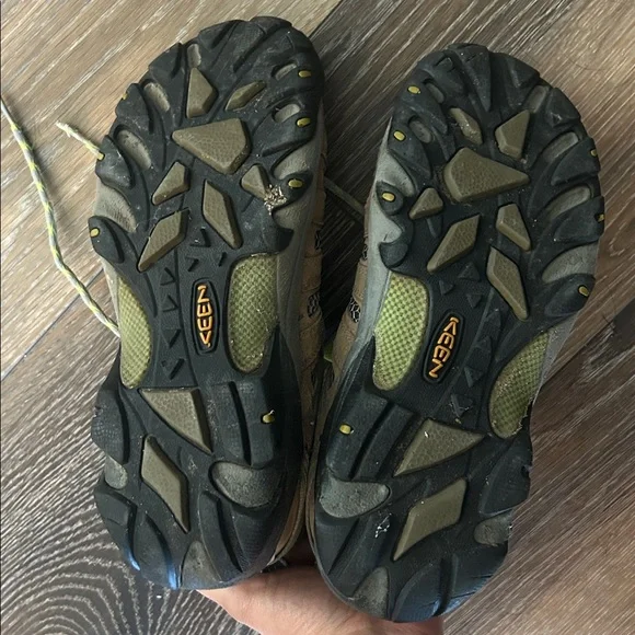 KEEN Women's Voyageur Hiking Shoes - Picture 6 of 8